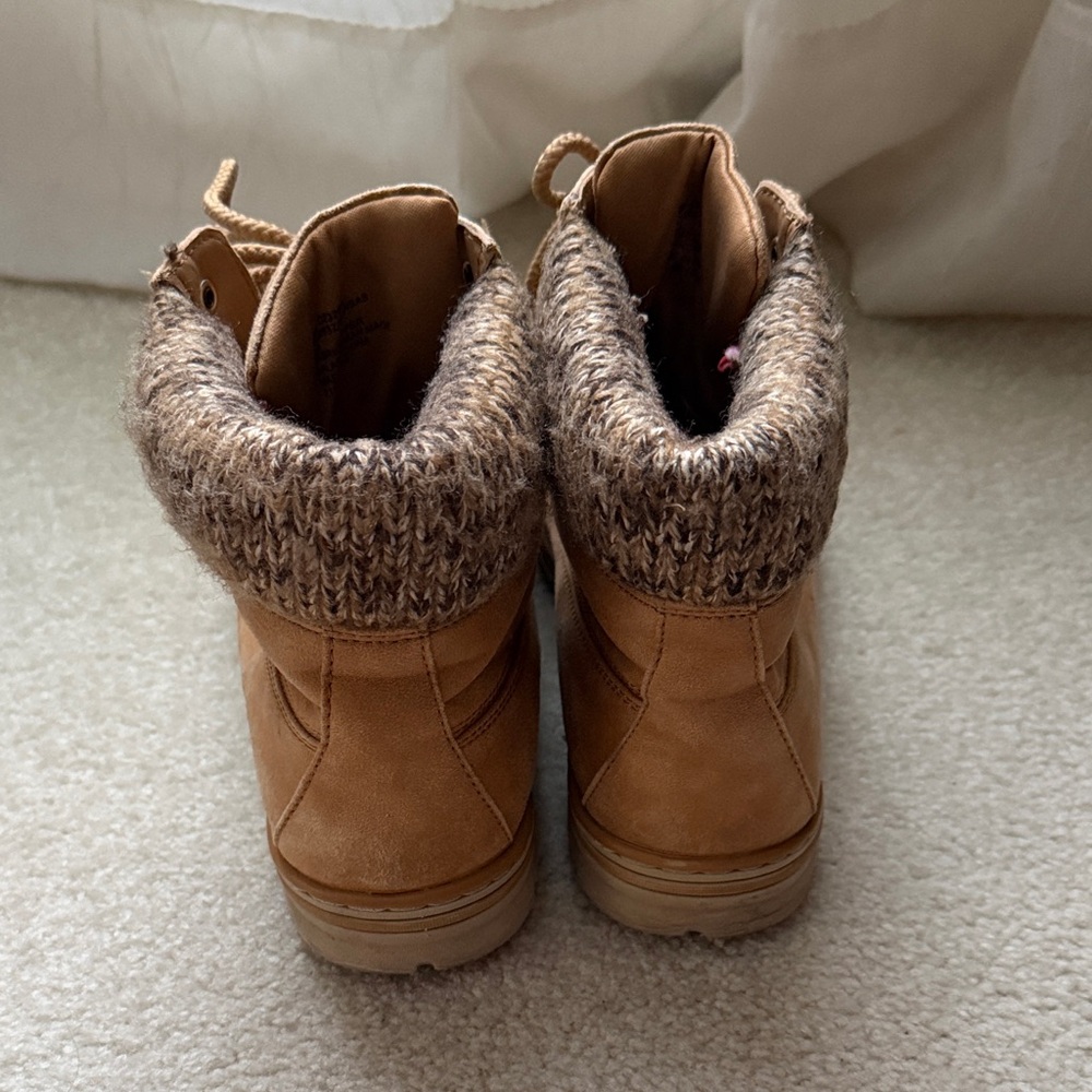 Cliffs by WHITE MOUNTAIN Tan Lace-Up Knit Collar Boots - Picture 2 of 4